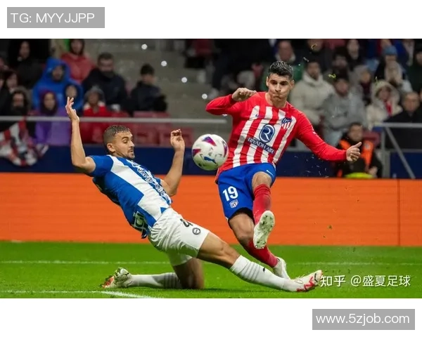 皇马与马竞的激情对决背后的故事与情感纠葛分析